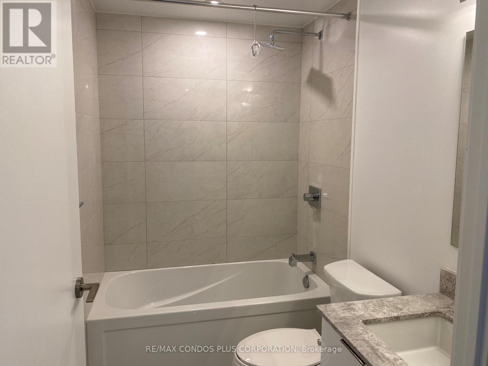 #1706 18 MAITLAND TERRACE - 11