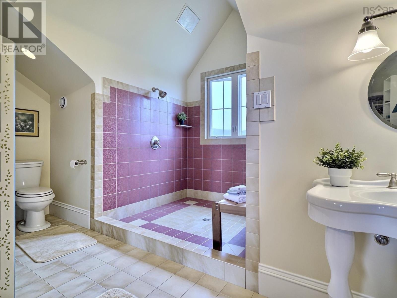 81 Doucet-Aucoin Road - 25