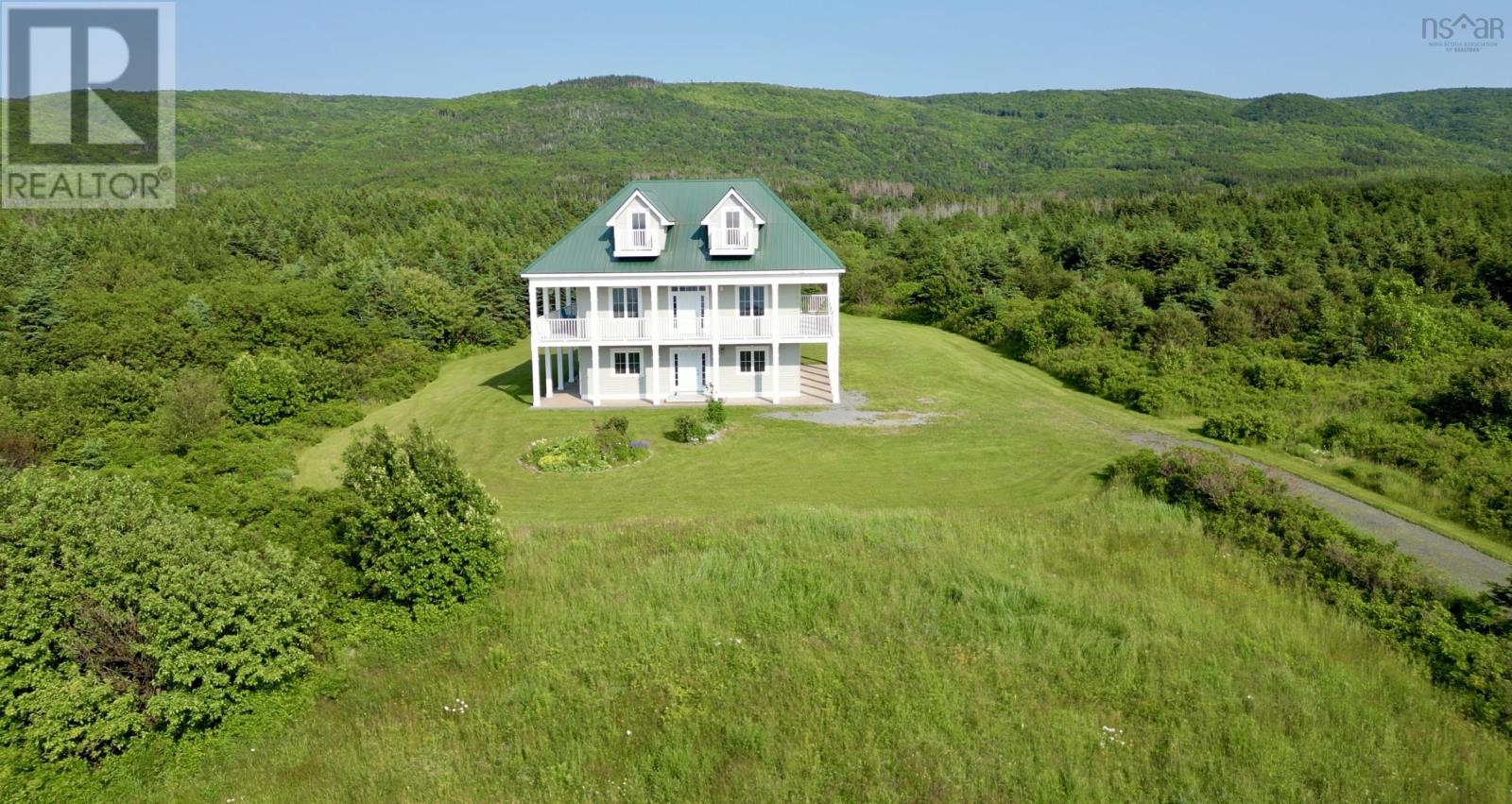 81 Doucet-Aucoin Road - 36