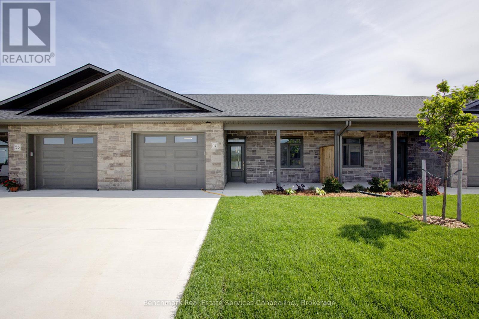 57 CAVALIER CRESCENT - 1
