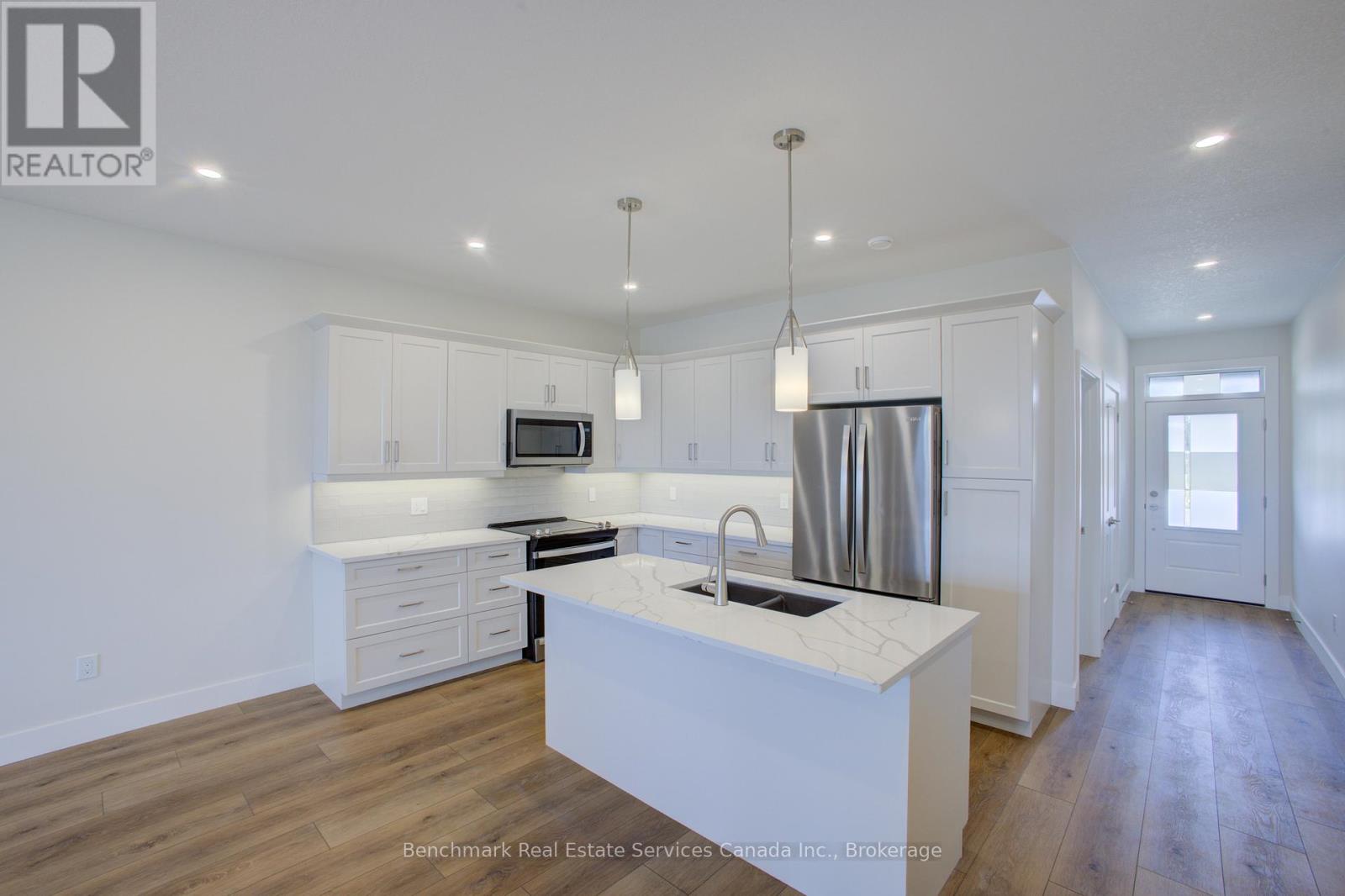 57 CAVALIER CRESCENT - 12