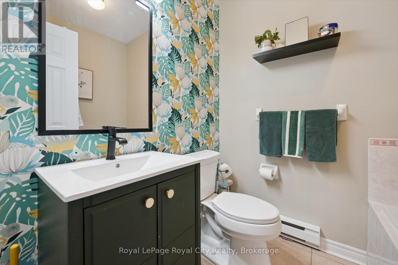 #101 478 ST ANDREW STREET E - 20