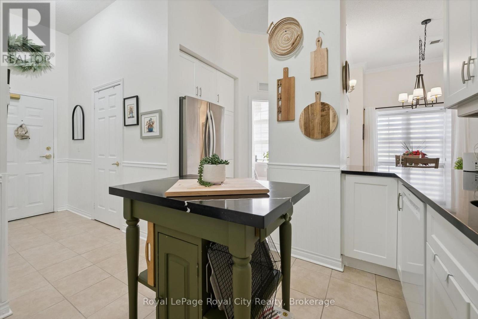 #101 478 ST ANDREW STREET E - 9