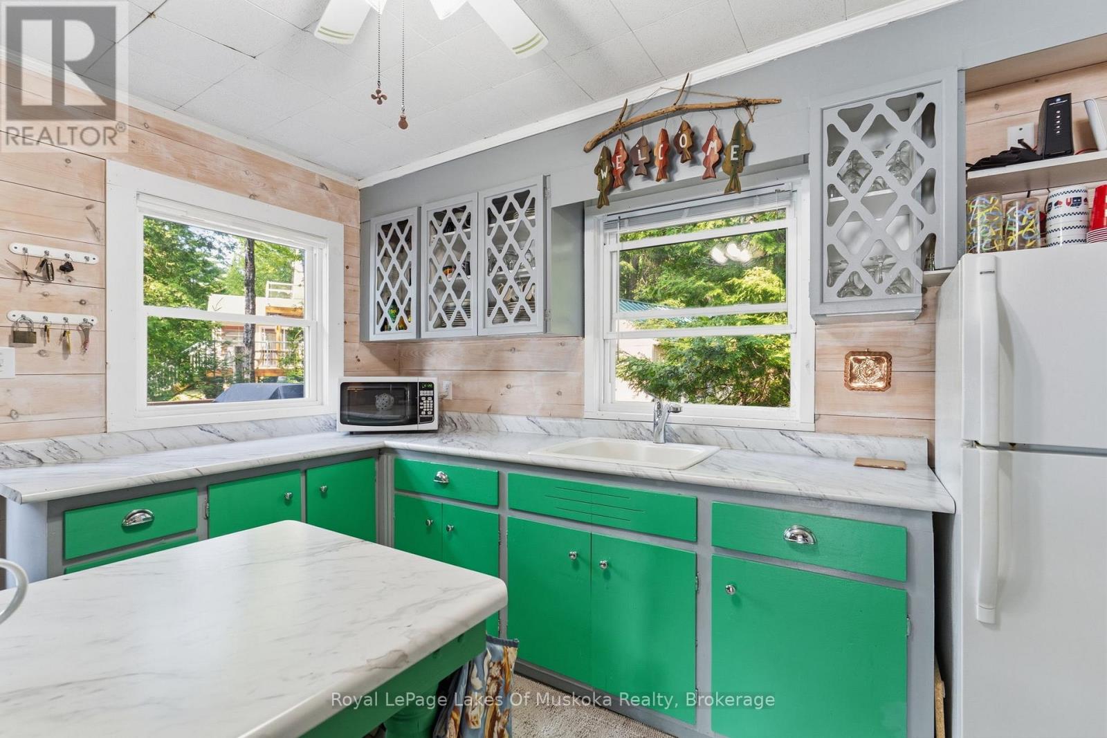 1015 GOODLIFE LANE - 22