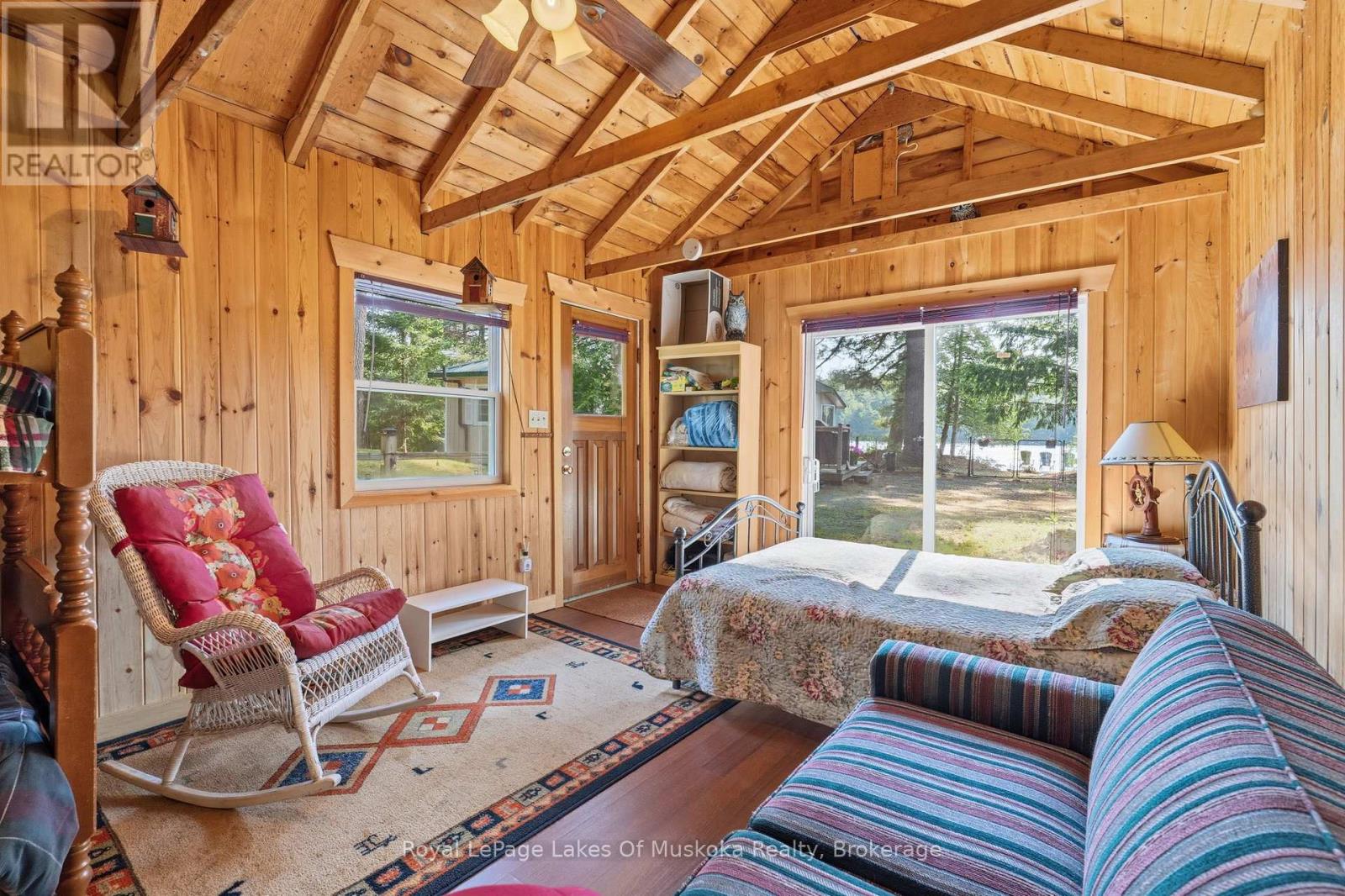 1015 GOODLIFE LANE - 42