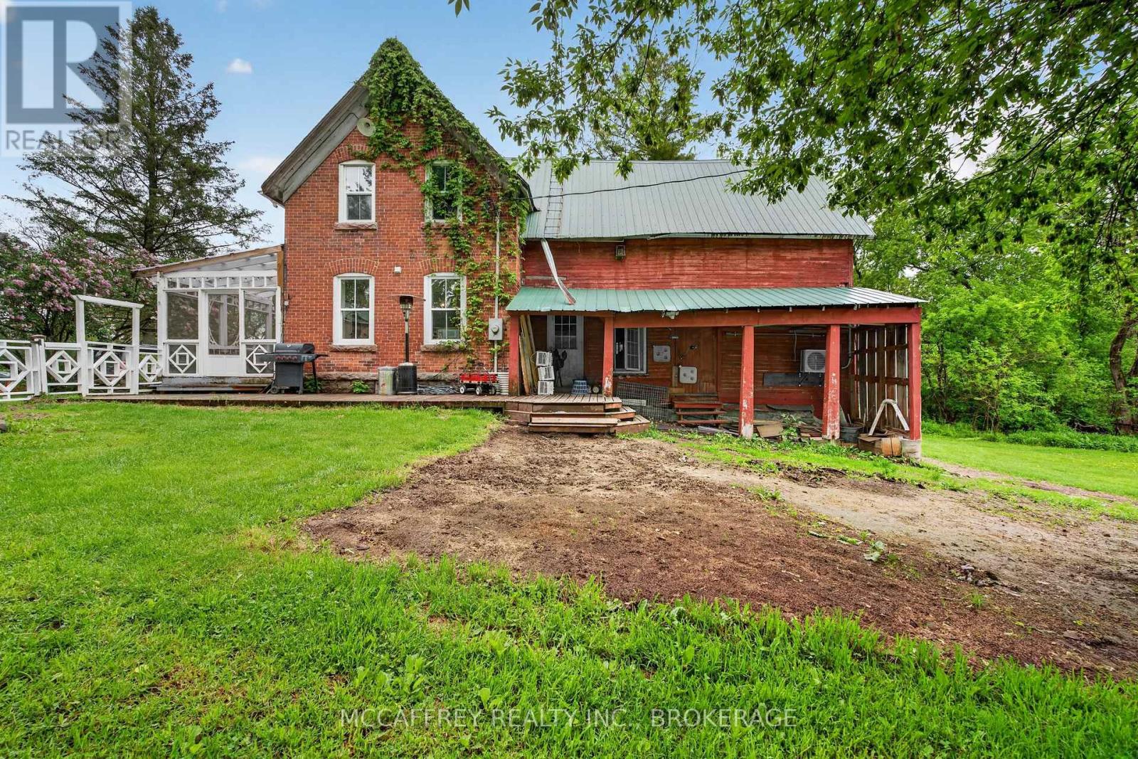 1817 GLEN SMAIL ROAD - 33