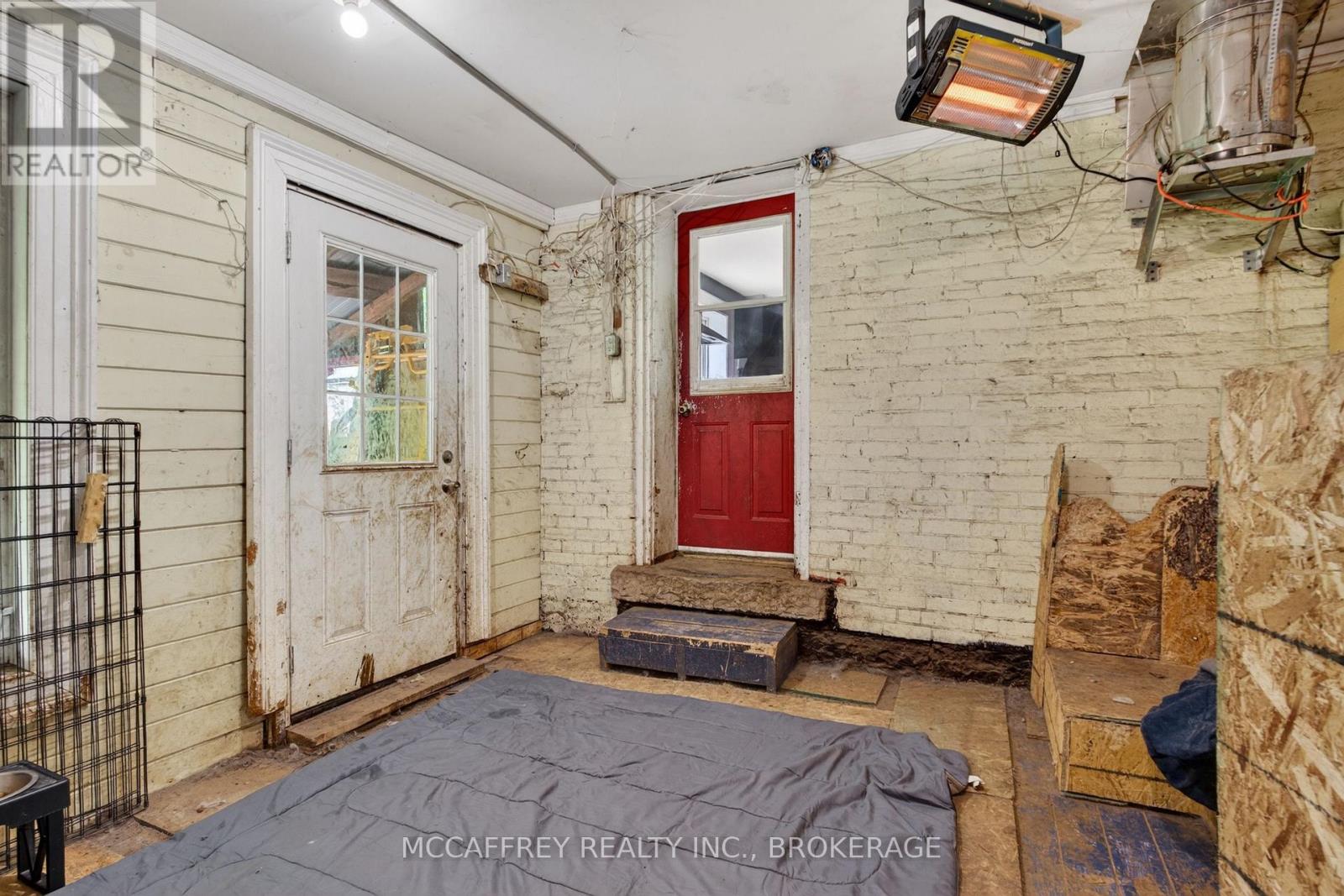 1817 GLEN SMAIL ROAD - 38