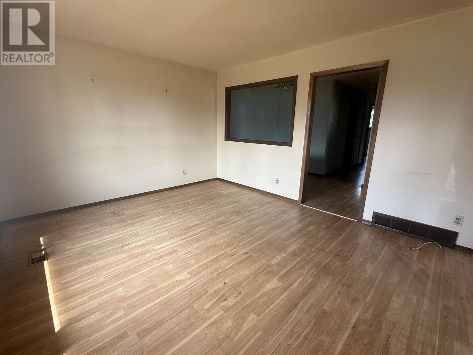 199 Limbrick - Image 7