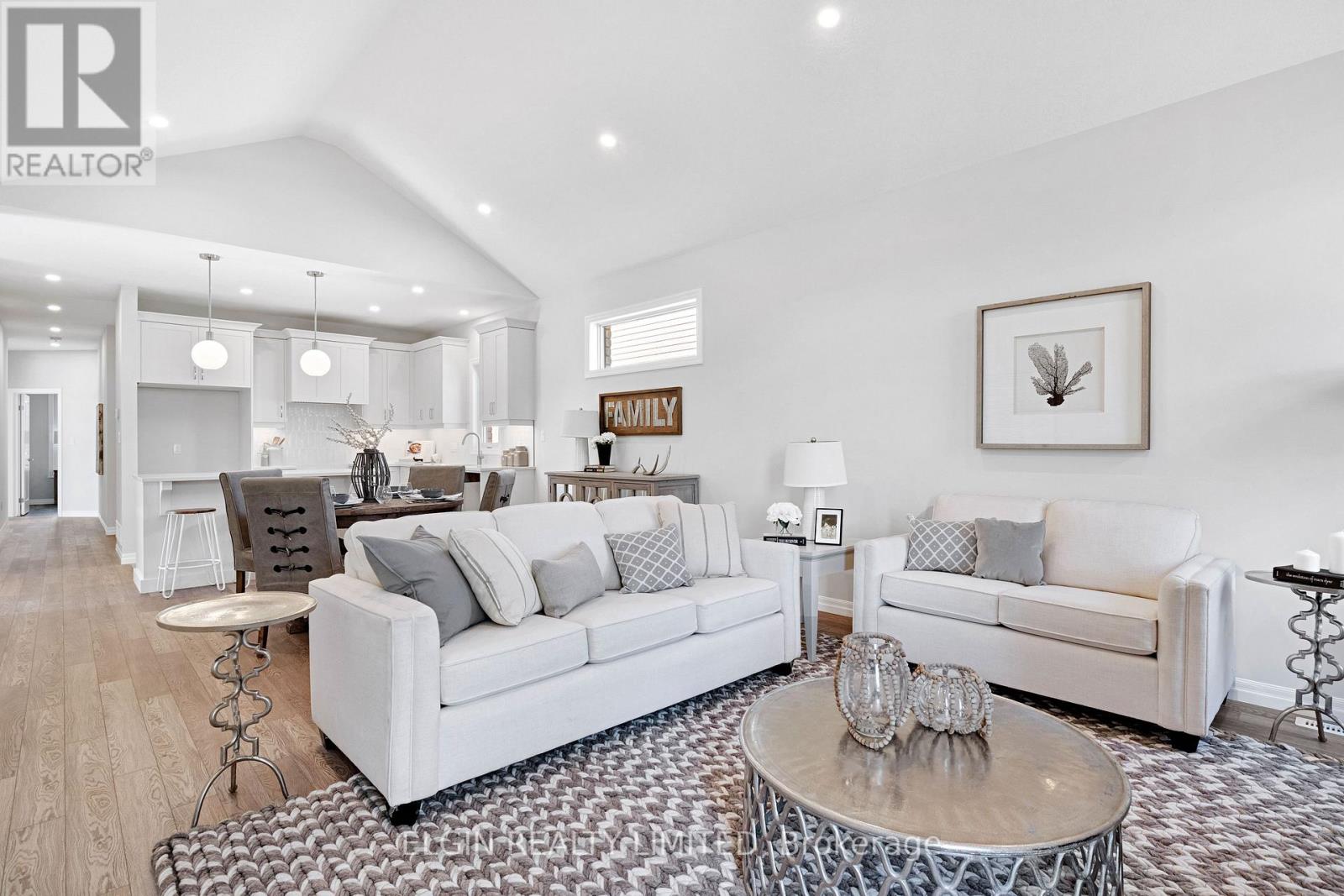 18 BRAUN AVENUE - Image 16
