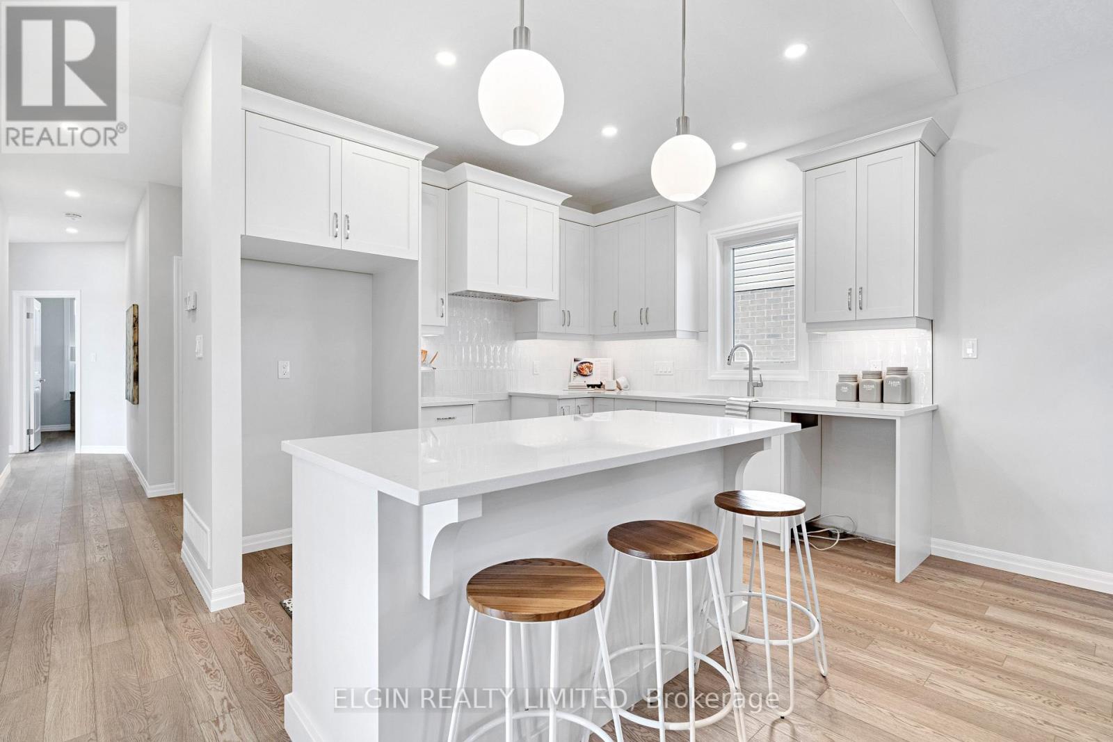 18 BRAUN AVENUE - Image 8