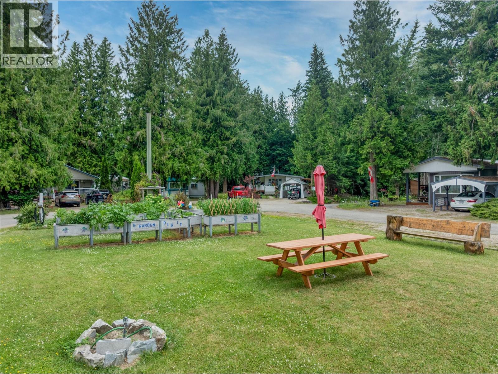 5161 63 Avenue NE Unit# 13, Salmon Arm