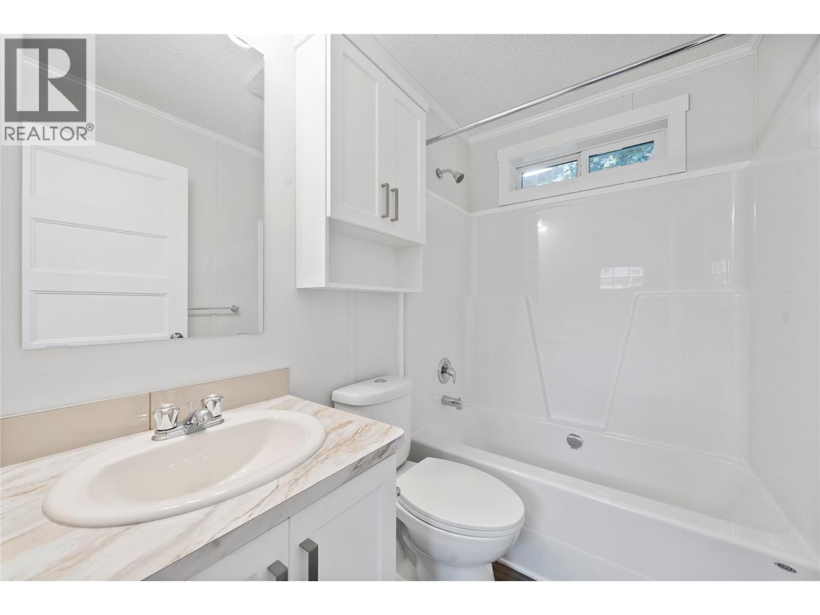 #13 5161 63 Avenue NE - 25