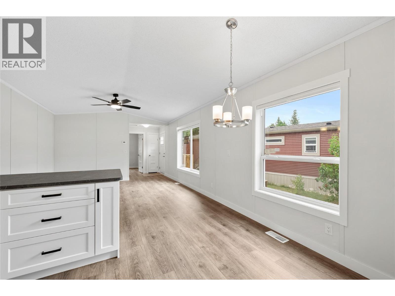 #13 5161 63 Avenue NE - 13