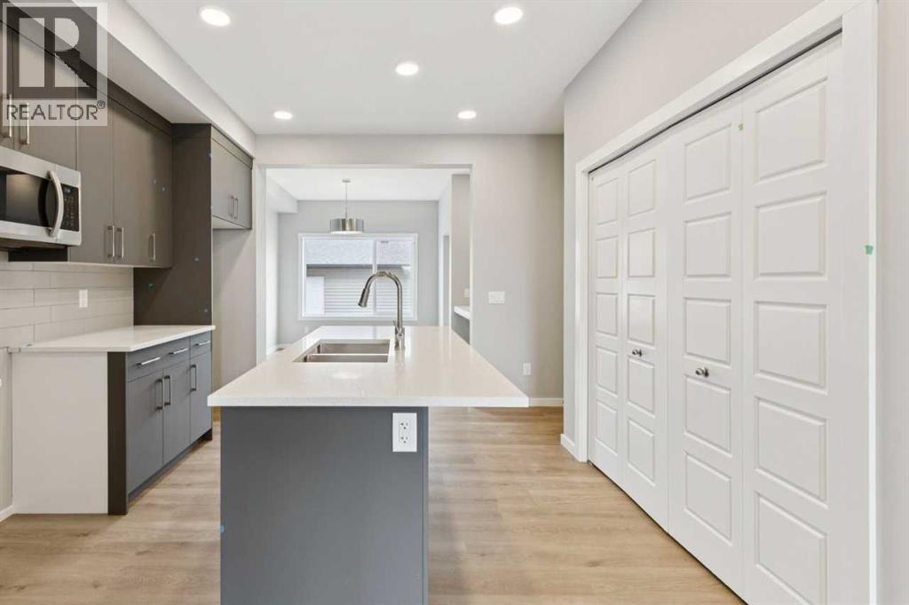 222 Heartwood Parade SE - 12
