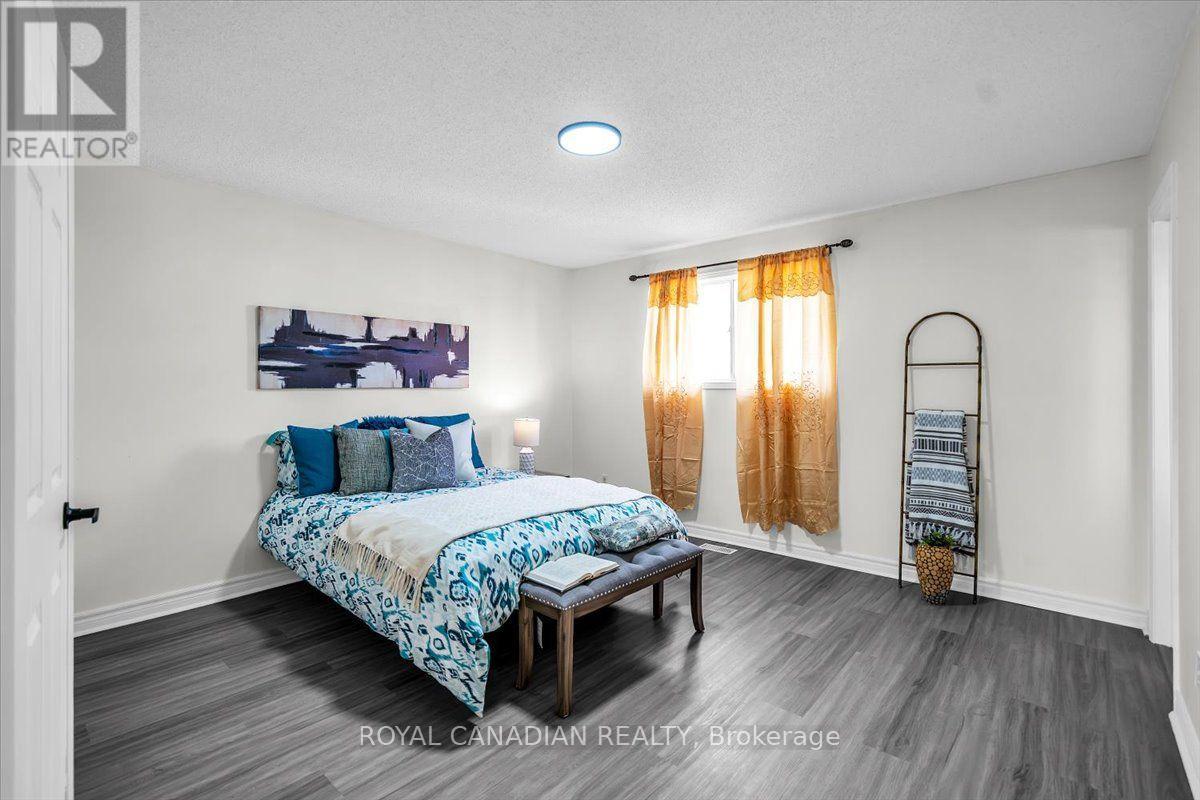 72 SHORT CRESCENT - Image 25