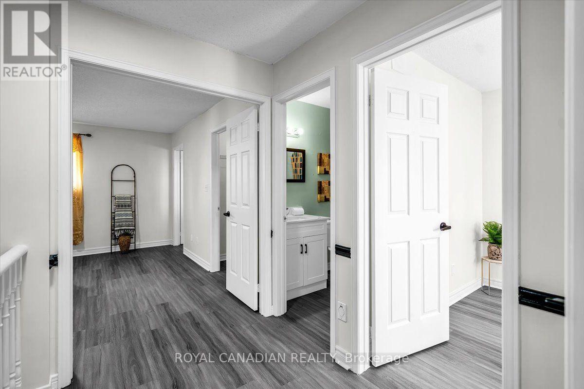 72 SHORT CRESCENT - Image 26