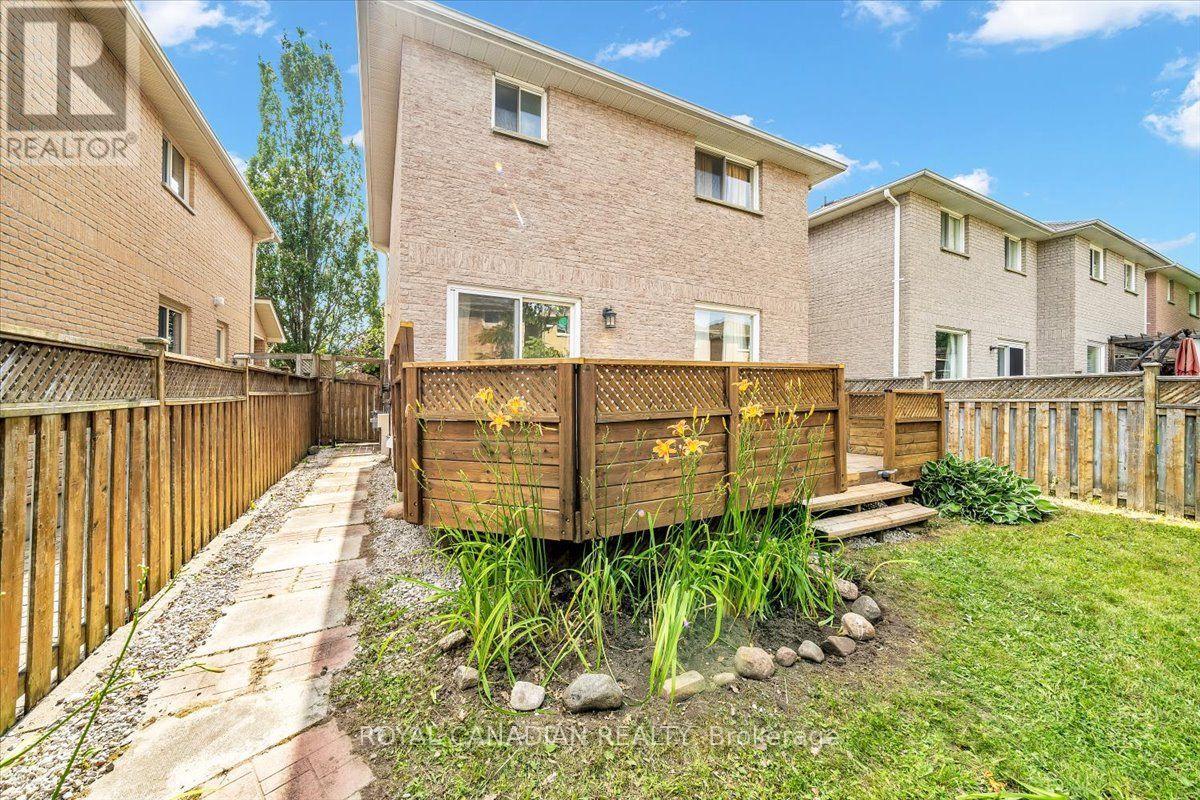 72 SHORT CRESCENT - Image 43