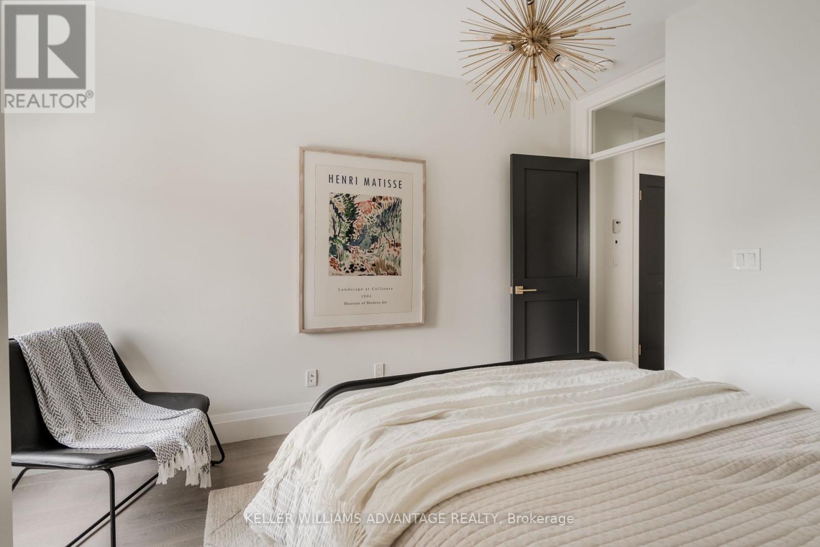 35 DUART PARK ROAD - 28