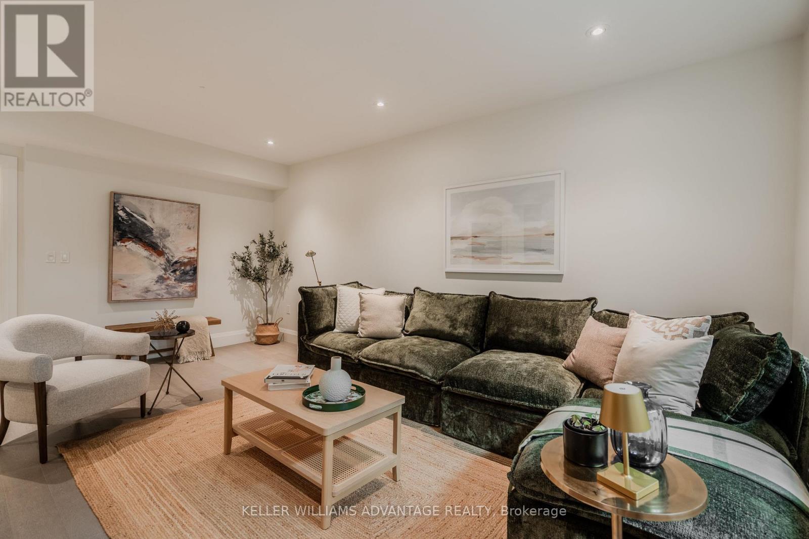 35 DUART PARK ROAD - 31