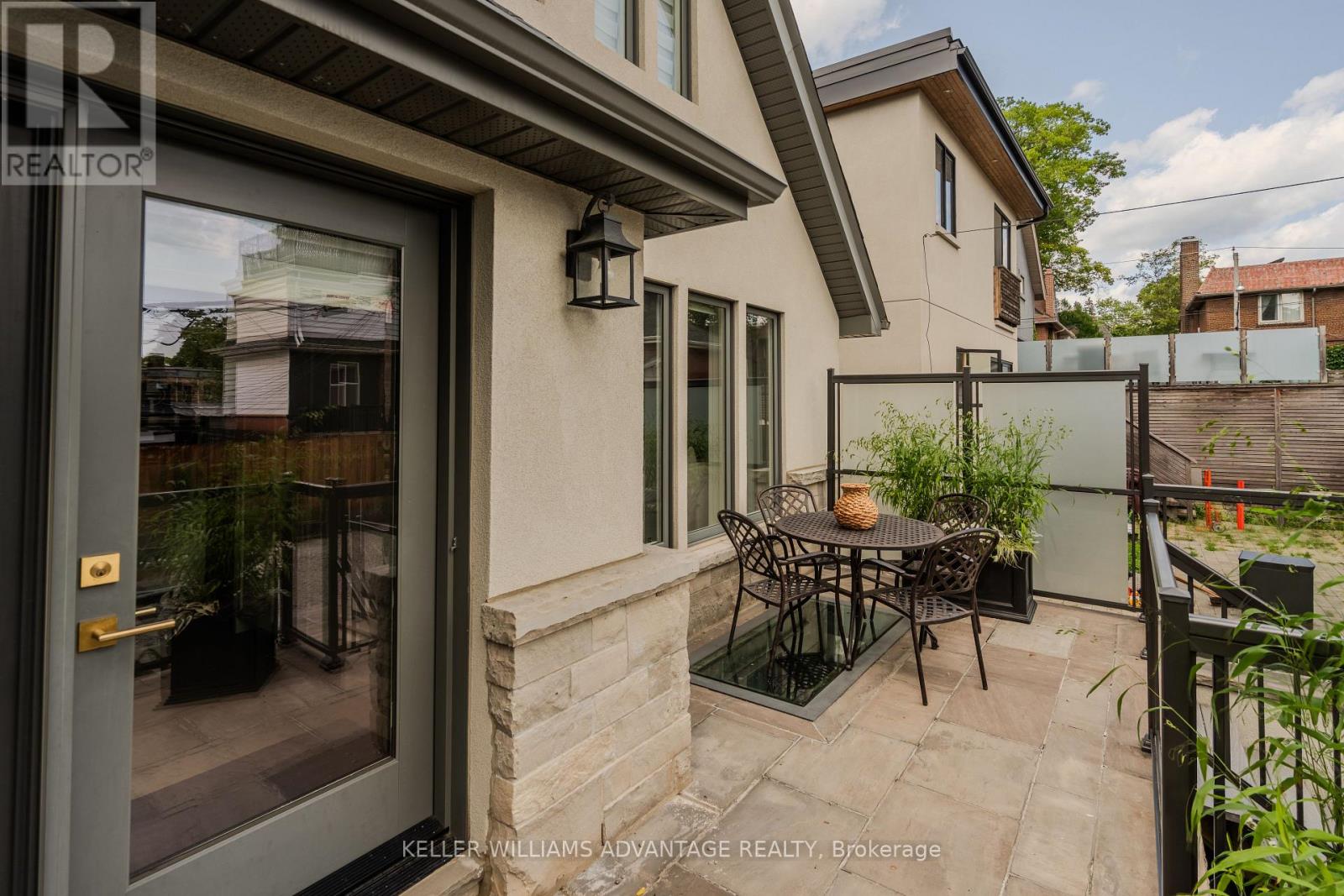 35 DUART PARK ROAD - 37