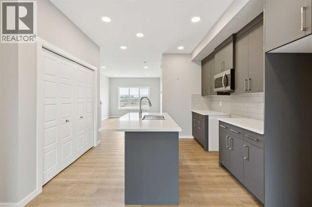 222 Heartwood Parade SE - 15