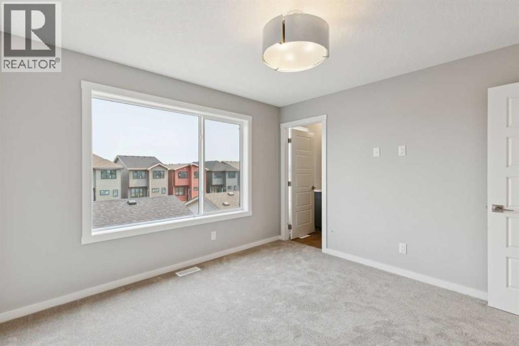 222 Heartwood Parade SE - 23