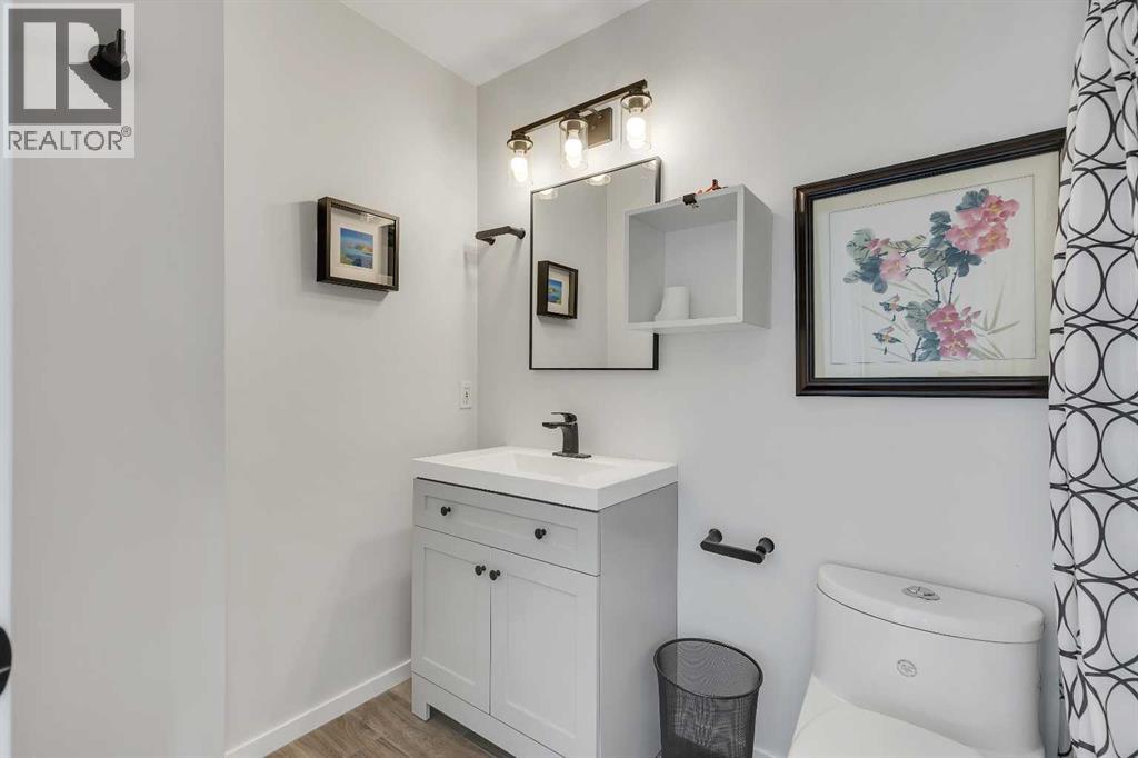 167 Valley Crest Close NW - 18