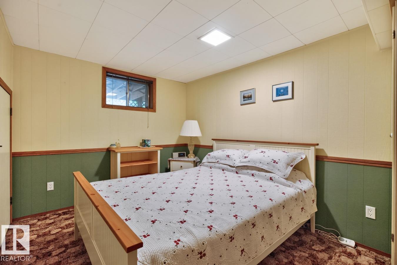 7607 75 AV NW - 28