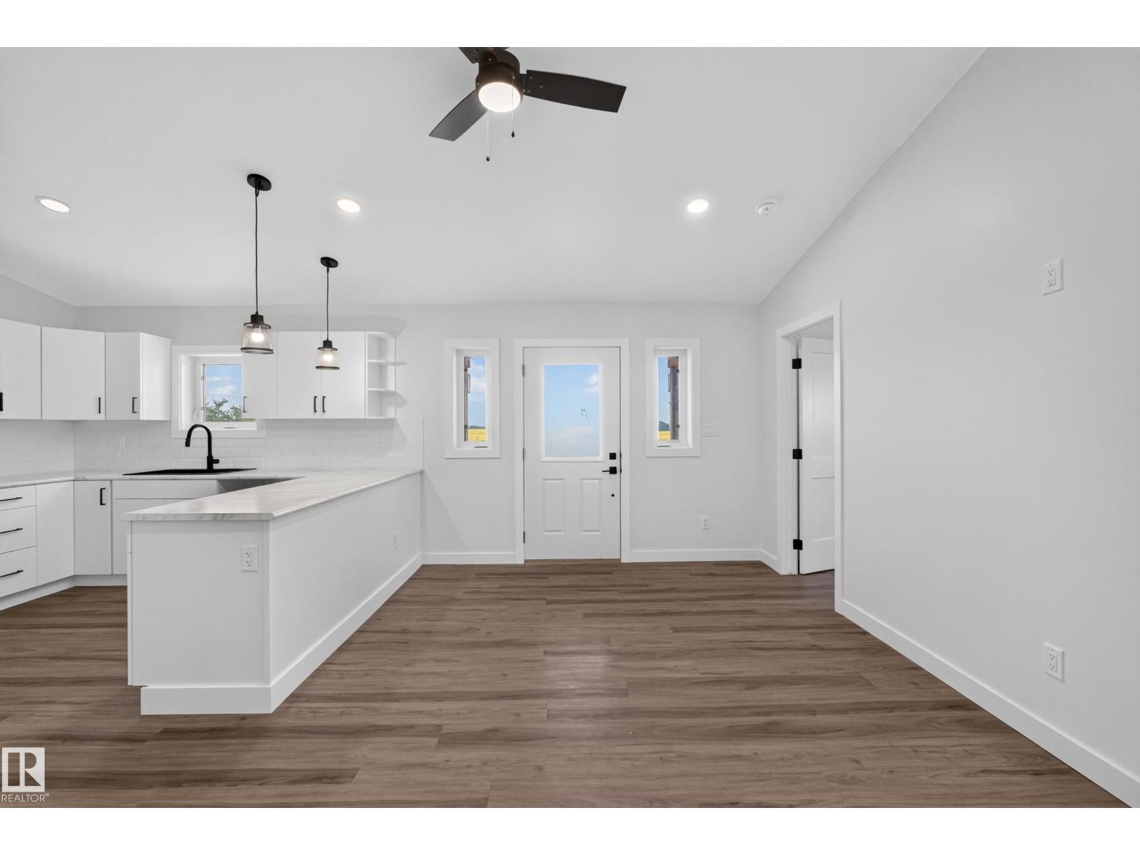 21318 TWP 464 - 18