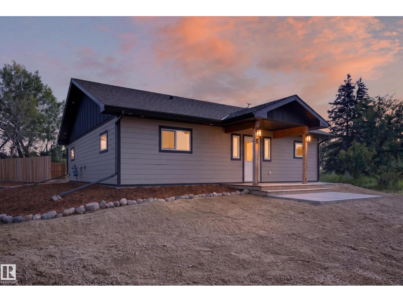 21318 TWP 464 - 49