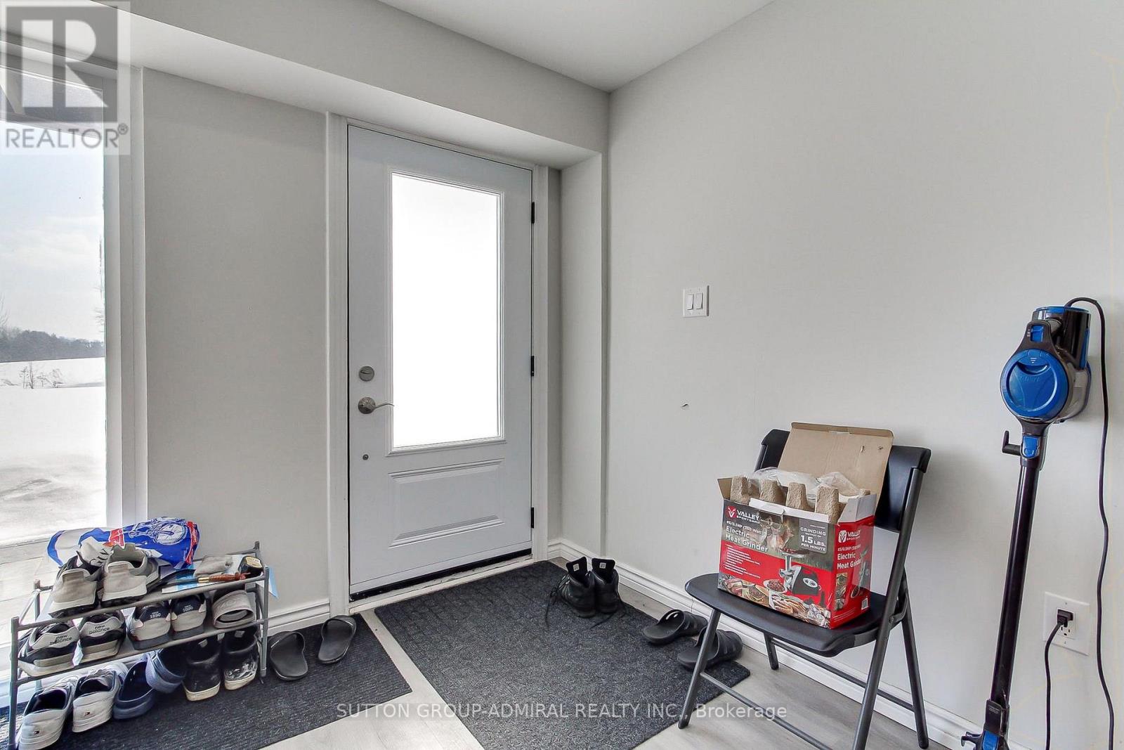 7205 19TH SIDE ROAD - 32