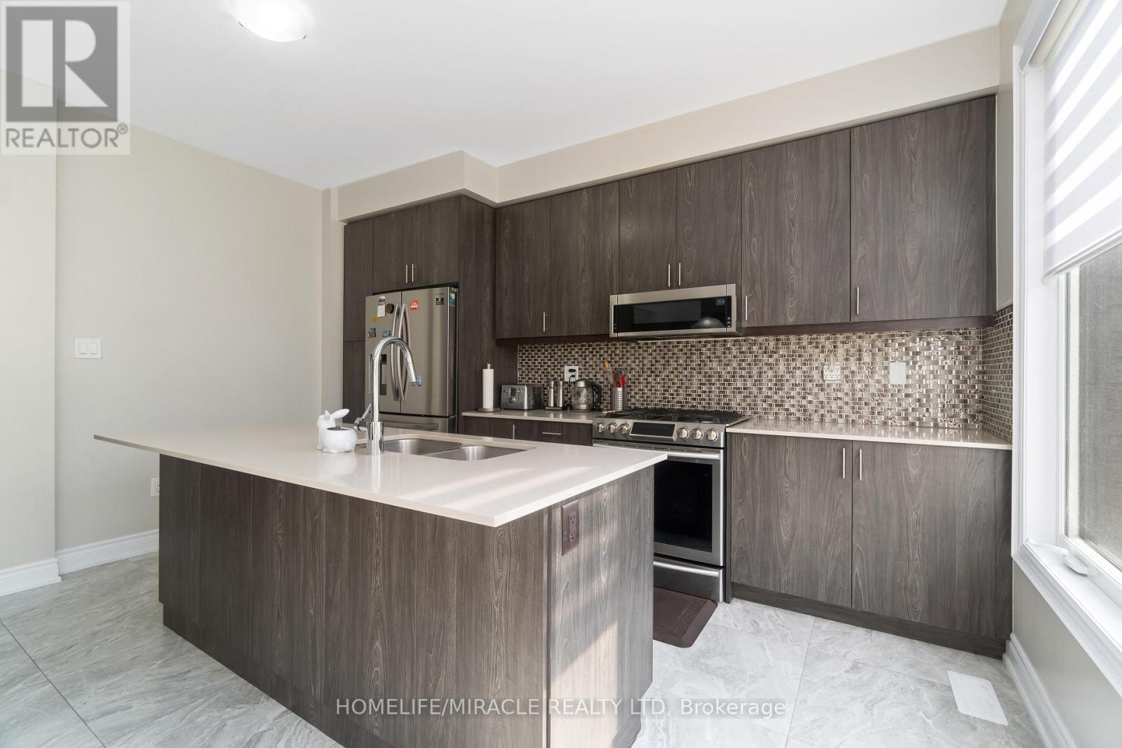 25 PEAR BLOSSOM WAY - 19