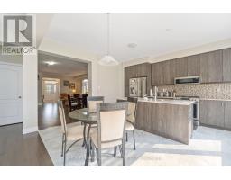 25 Pear Blossom Way, East Gwillimbury, ON L9N0T3 Photo 17