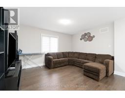 25 Pear Blossom Way, East Gwillimbury, ON L9N0T3 Photo 24