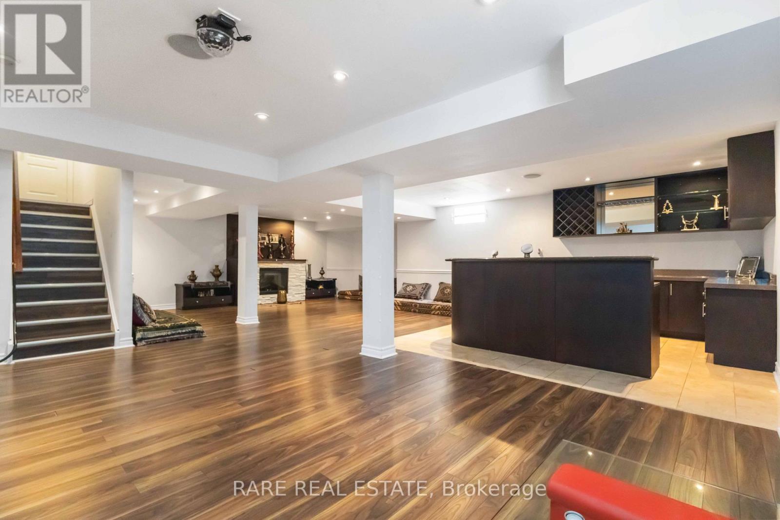 55 CASTLEMORE AVENUE - Image 28