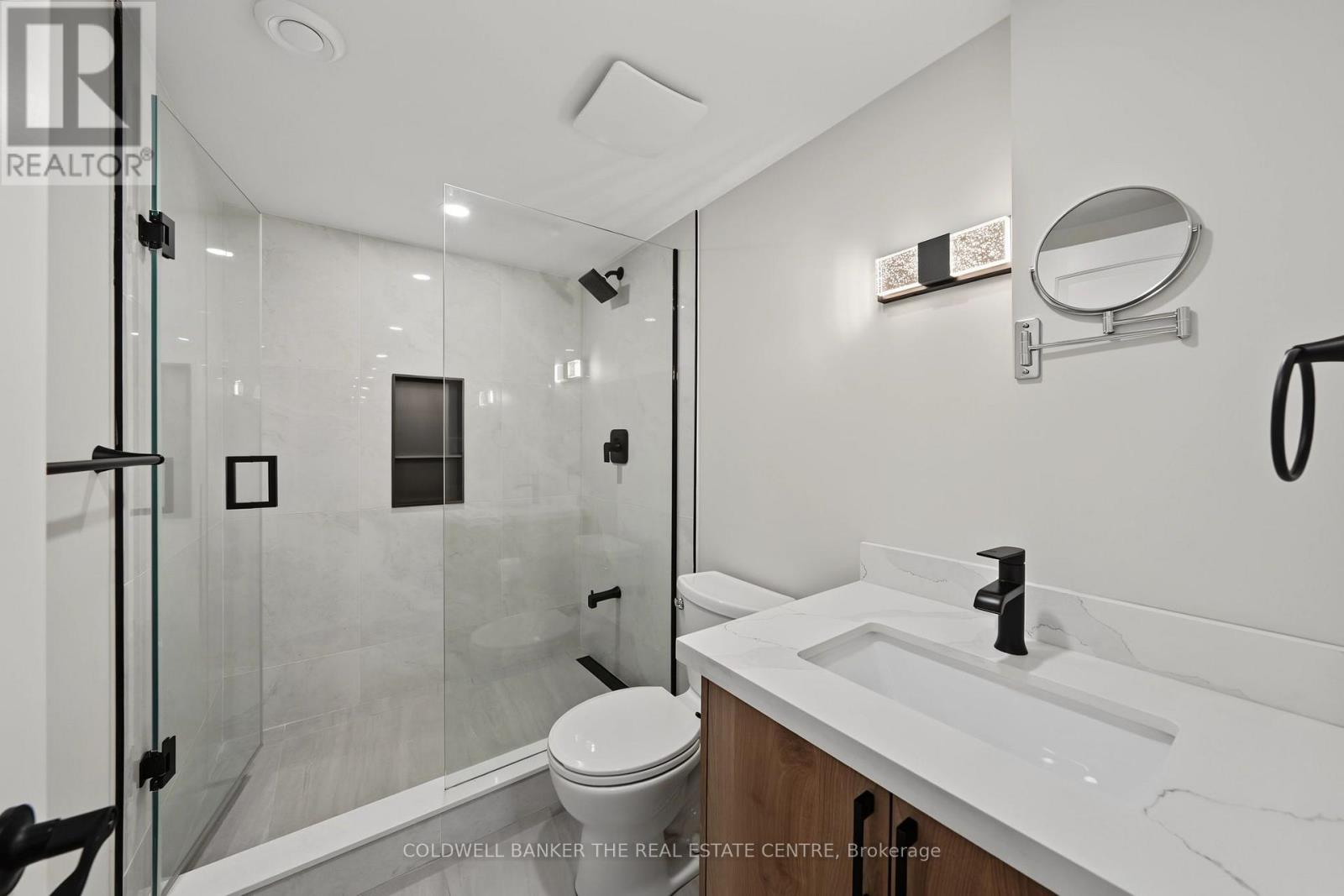 64 JENNY THOMPSON COURT - Image 40