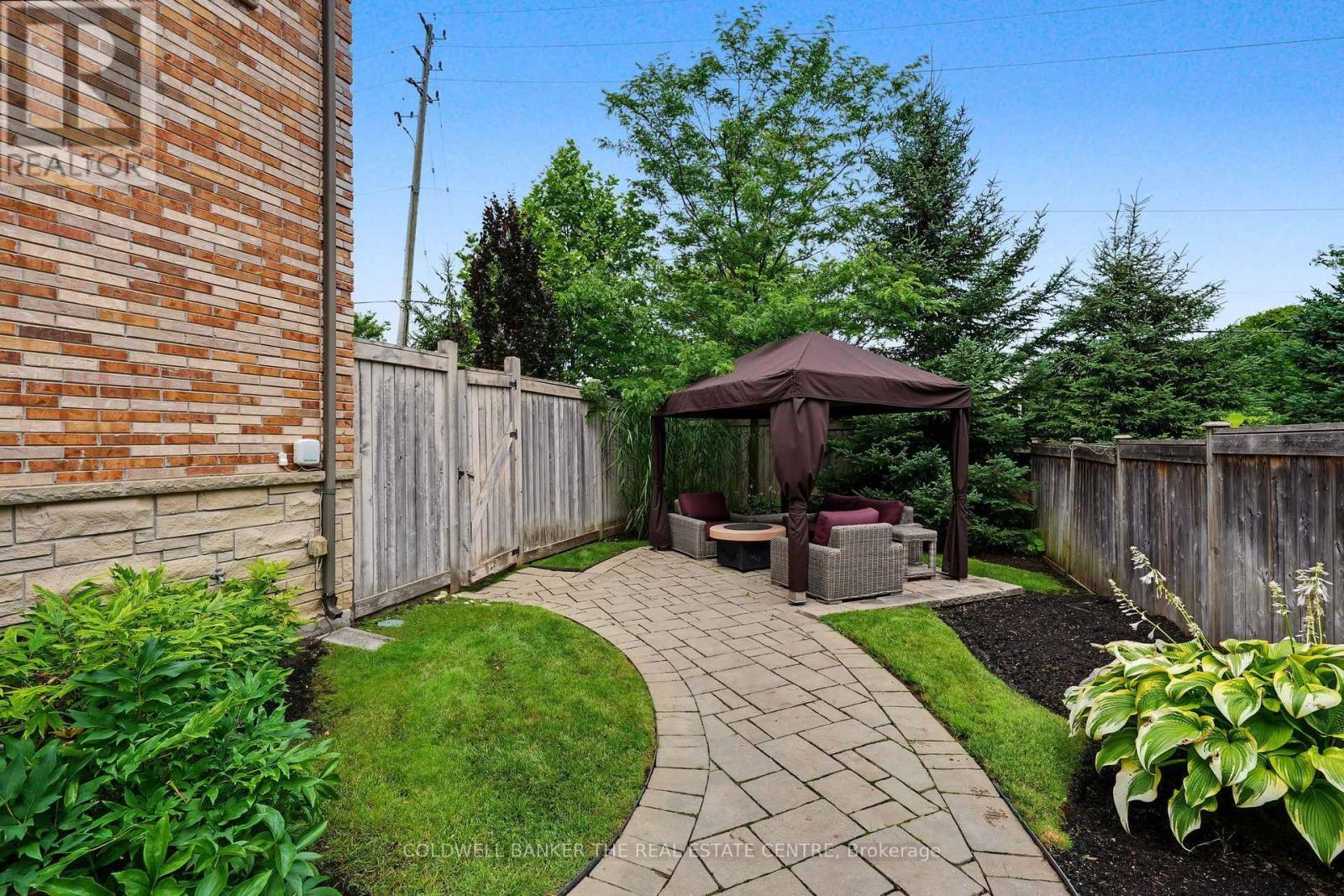 64 JENNY THOMPSON COURT - 48