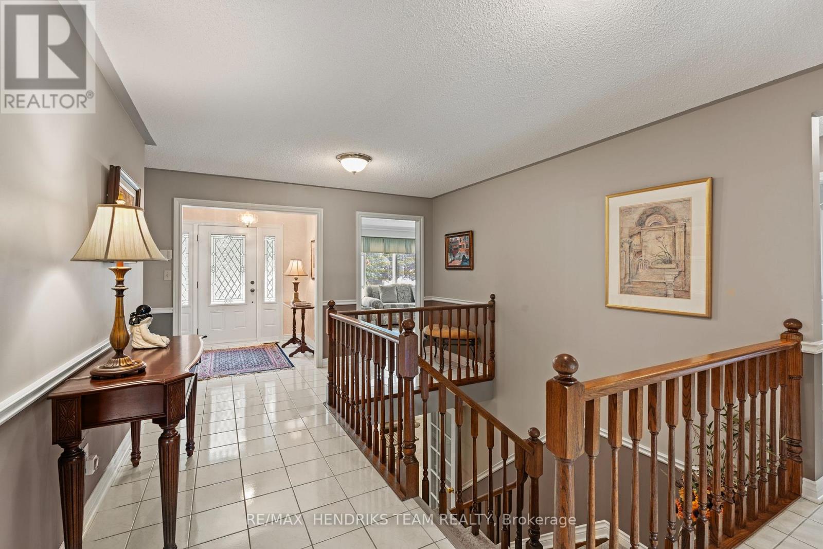28 HERITAGE LANE - 7