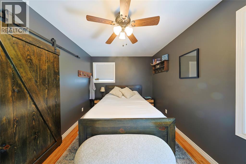 1023 London ROAD - 18