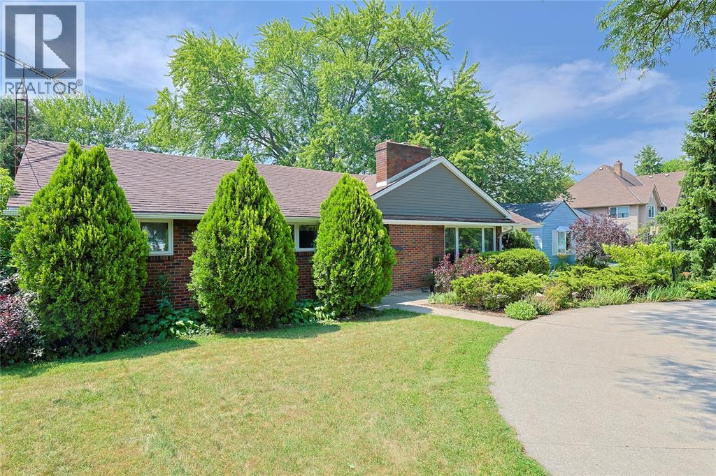 1023 London ROAD - 3