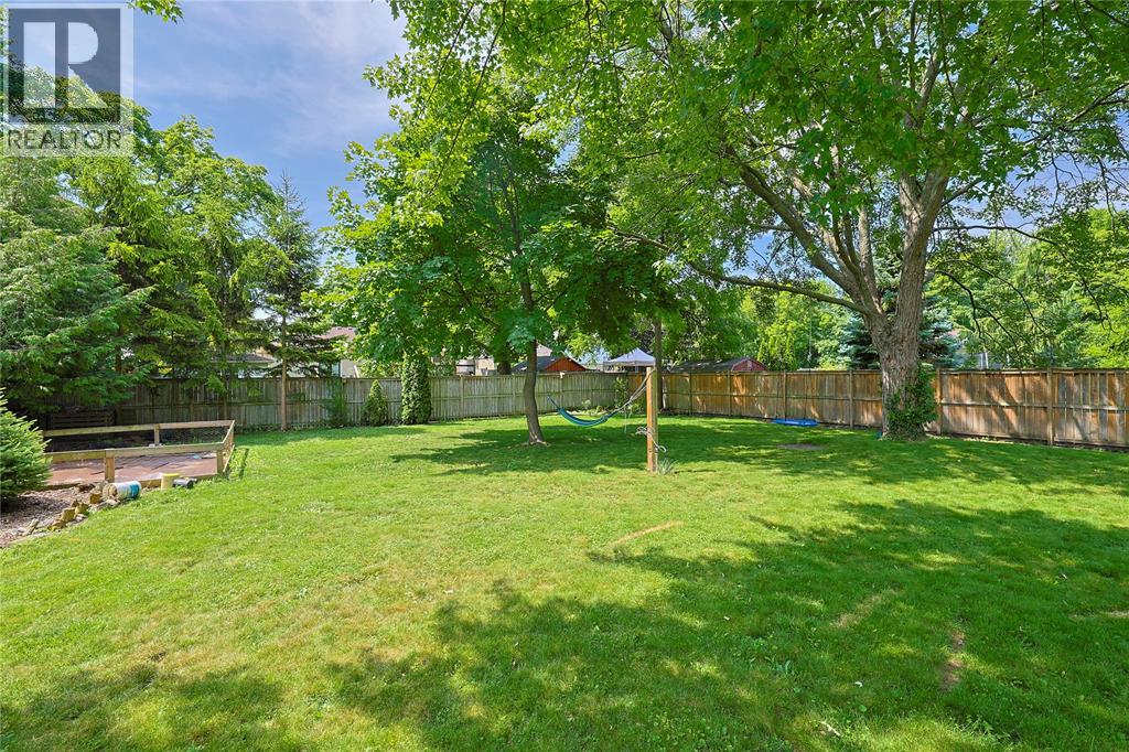 1023 London ROAD - 42