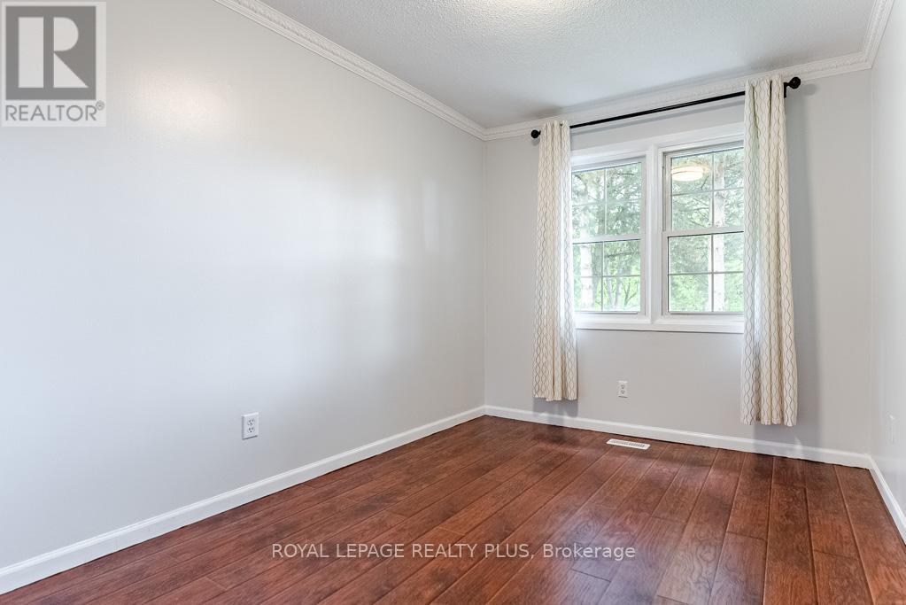 #161 2120 RATHBURN ROAD E - 21