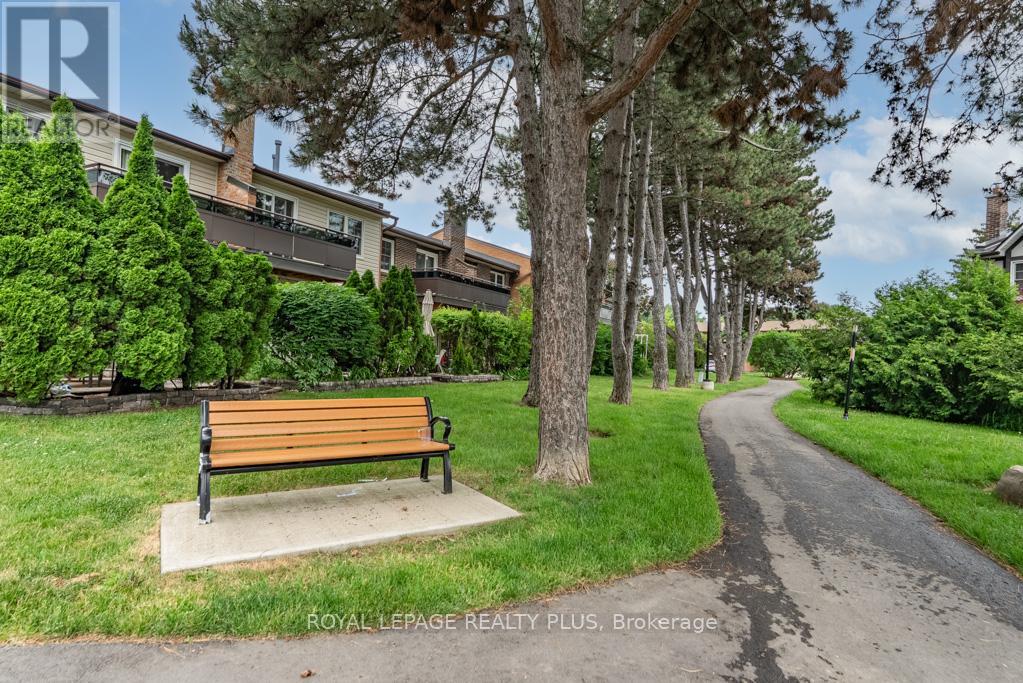 #161 2120 RATHBURN ROAD E - 39