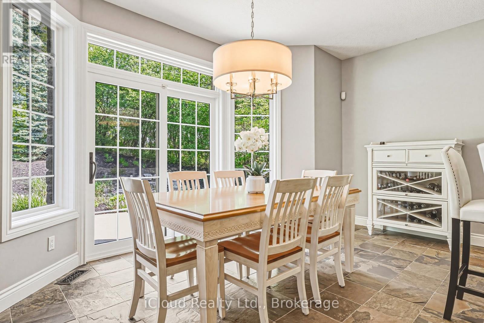845 HIDDEN VALLEY ROAD - 11