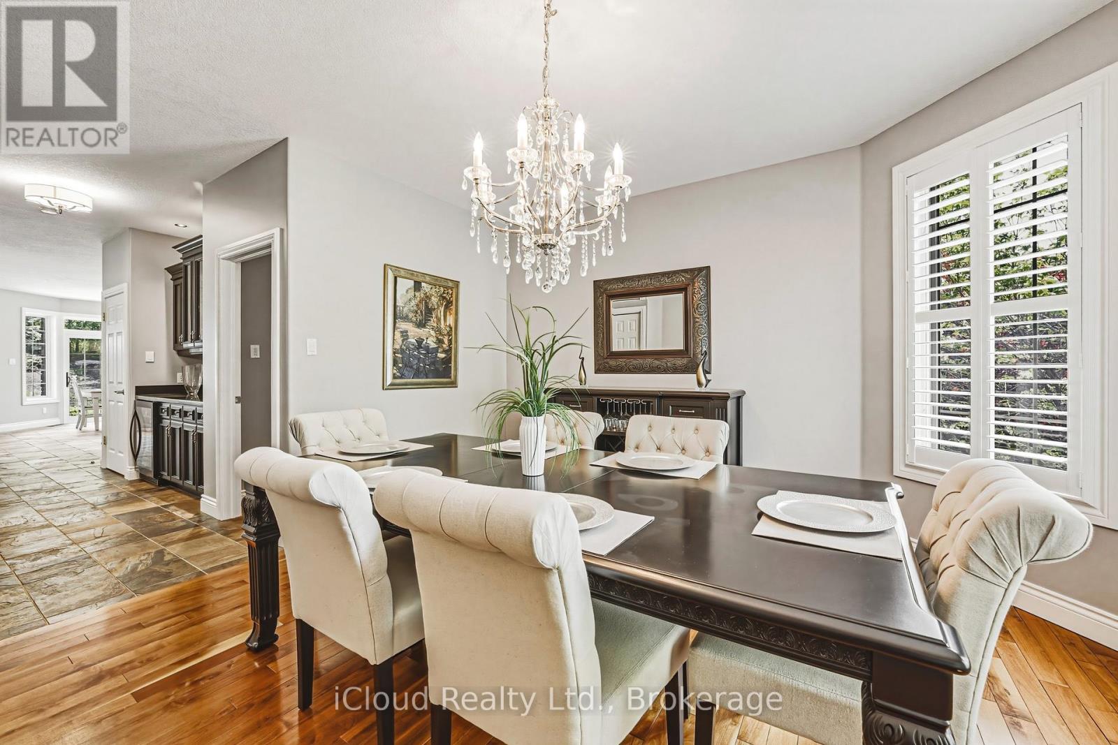 845 HIDDEN VALLEY ROAD - 19