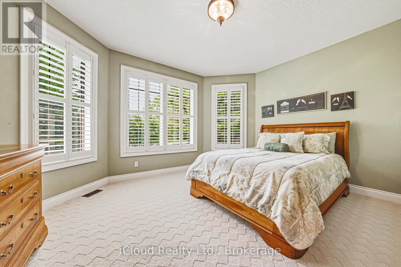 845 HIDDEN VALLEY ROAD - 24
