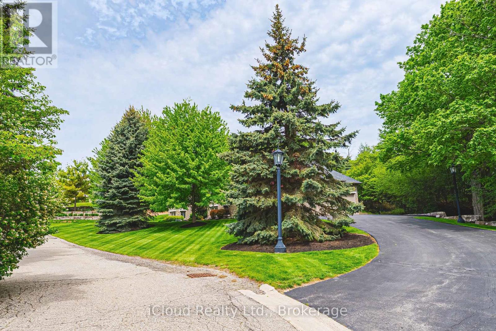 845 HIDDEN VALLEY ROAD - 45