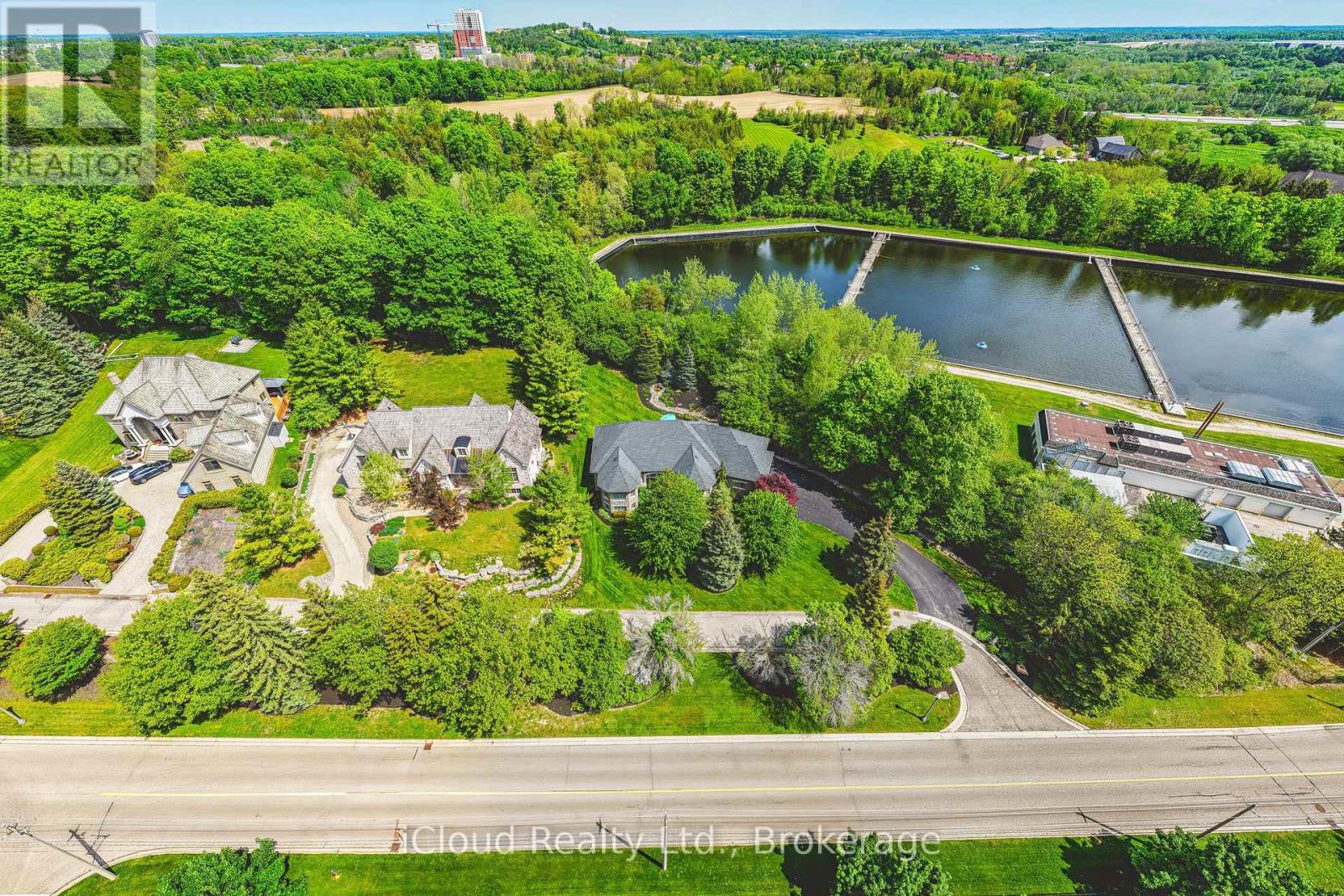 845 HIDDEN VALLEY ROAD - 5