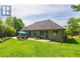 845 Hidden Valley Road, Kitchener, ON N2C2S4 Photo 39