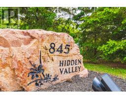 845 Hidden Valley Road, Kitchener, ON N2C2S4 Photo 46